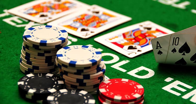Top 5 chiến thuật chơi poker khiến đối thủ bối rối bạn cần biết Thay đổi khoảng bài tố